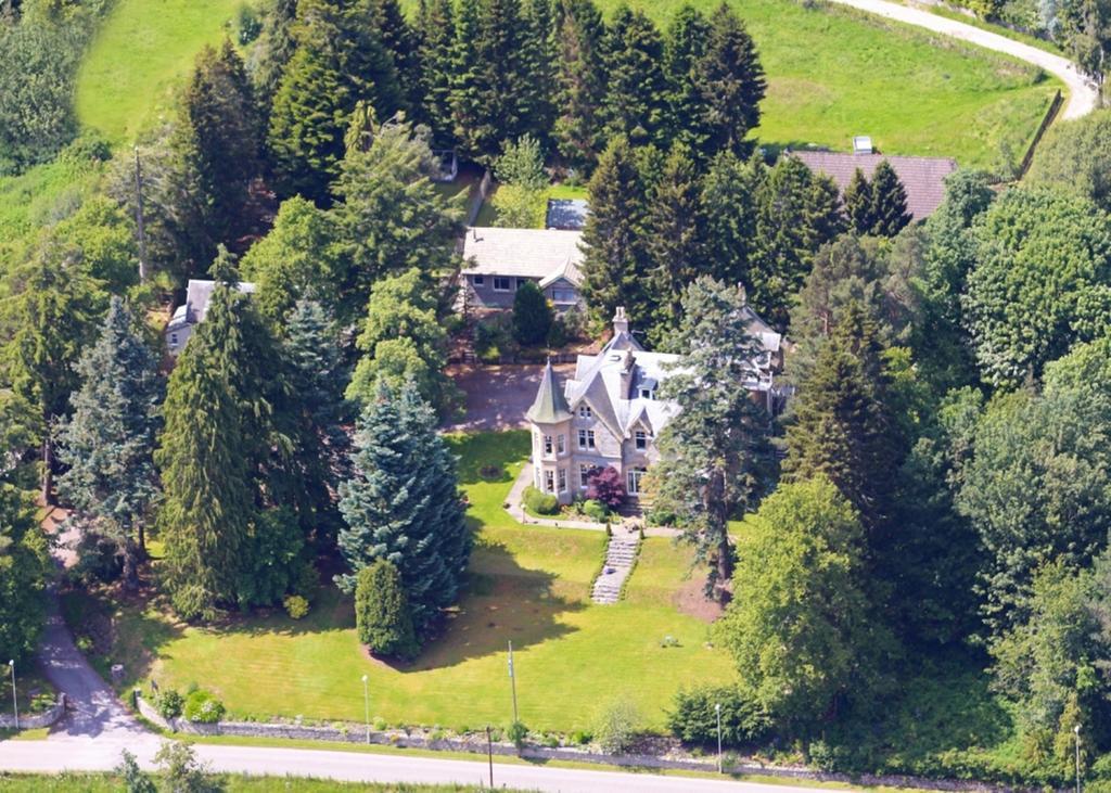 Tigh Na Sgiath Country House Hotel Grantown-on-Spey Dış mekan fotoğraf